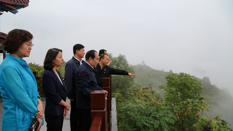 省市場監督管理局黨組書記、局長王忠習調研金徽股份